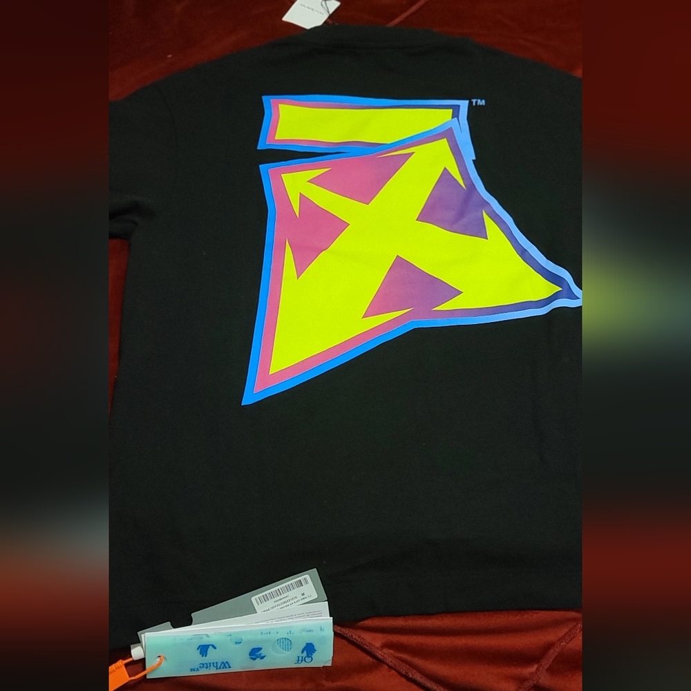 Off white t shirt